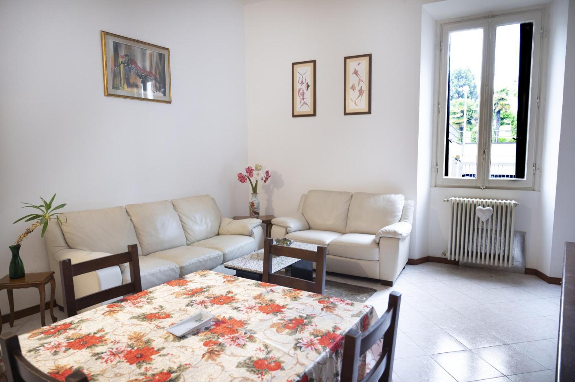 Casina Modesta Apartment Somma Lombardo Exterior photo